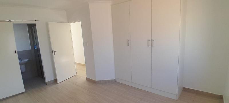 2 Bedroom Property for Sale in Paarl South Western Cape
